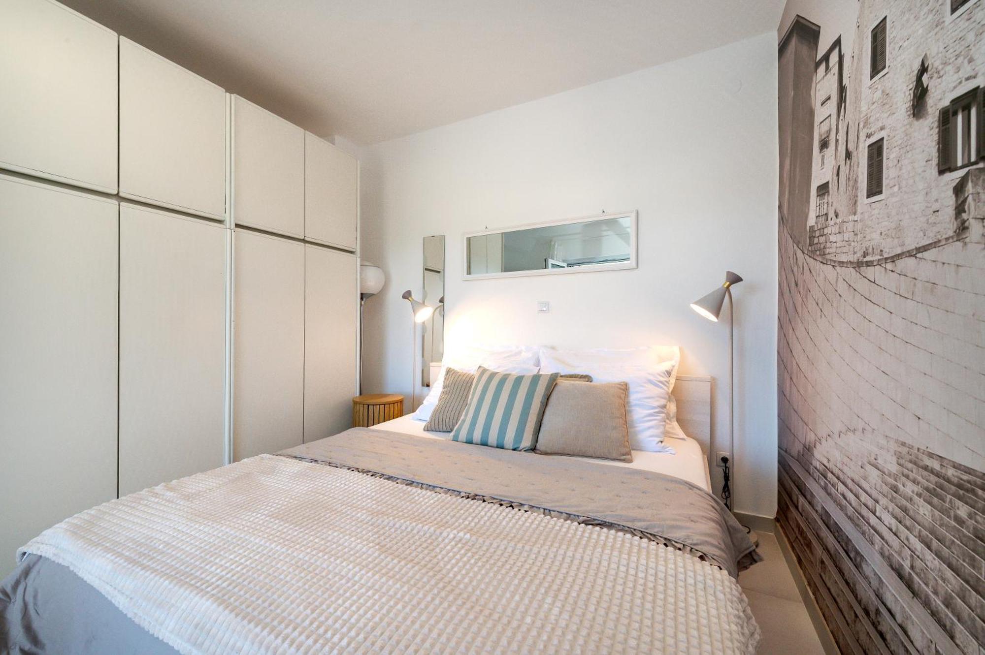 Ojra New Apartment With Seaview 시베니크 외부 사진